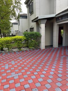 Nzwaki Self Catering - 8