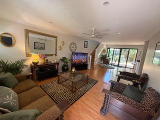 Miranda Retreat Stylish 1-Bedroom Near Cronulla & Sydney Airport - 4