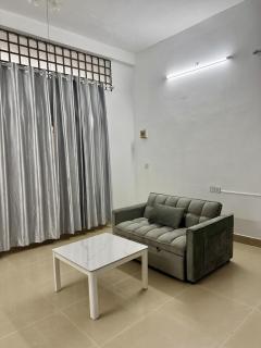 Lilly travel on budget- Bassac land - 6