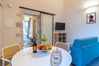 La Dimora di San Nicola Ortigia Boutique Apartments - Terrace & Jacuzzi Access - 5