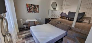 Дизайнерський ремонт Центр - 0