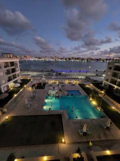 Long Island Resort - K25- Family only - 0