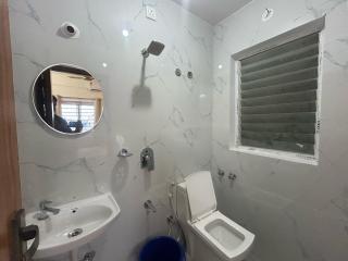 Hotel O SRS COMFORTS - 5