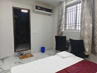 Hotel O Luxeline - 0