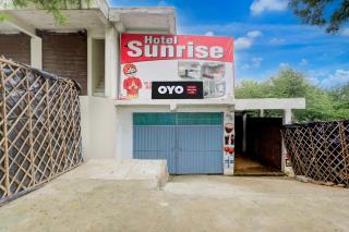 SPOT ON Hotel Sunrise - 3