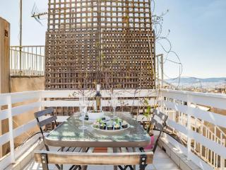 Kolonaki Penthouse - Acropolis View - 5min Metro - 2