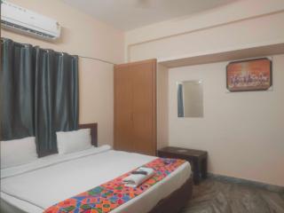 HOTEL O THE HOTEL TRIYA - Warangal - 3