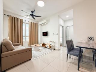 Comfy Home Retreat at Setapak KL with Netflix and WiFi - 5