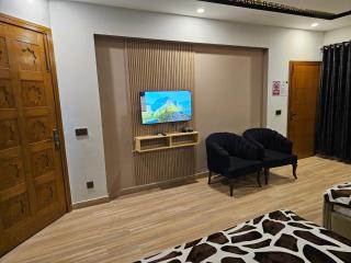 Noor Residence Cozy Homes G15 - 6