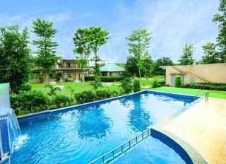 Aranya Resort & Suites By Shivaneel Hospitality - 0