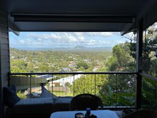 House with great views and interesting areas - 0