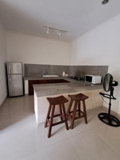 SURFARIS INN on poppies 2 apartment - 7