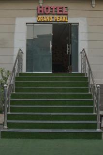 Grand Pearl Hotel - 8