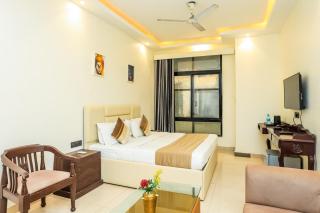 The Orion Express - Kailash Colony - 6