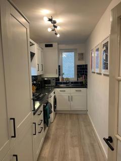 Wimbledon Victorian 1 Bed Flat - 9