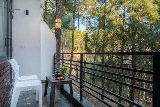 The Pine hill Apartments by Hill crest kasauli - 8