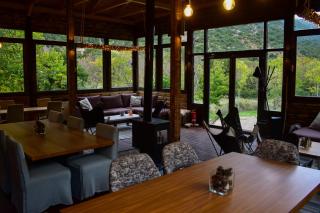 Muntenia Inn Apartments and Suites - 2