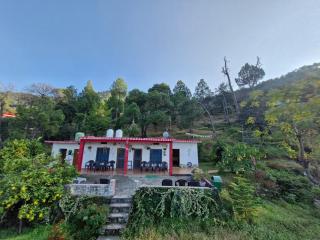 Far out Homestay - 5
