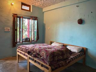 Far out Homestay - 4