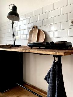 Uriges Apartment 60qm in einem alten Häuschen am Waldrand - 10km bis Würzburg - 2