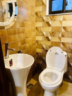 Modern Family Villa 5 Marla Ready-to-Move Bahria Lahore - 5