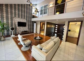 Holiday Inn islamabad - 0