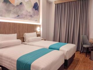 Front One Luxe Hotel Solo - 1