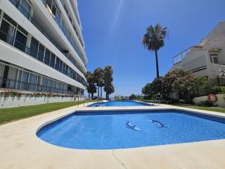 Apartamento en Benalmádena en la playa con piscina Frontal al mar - 4