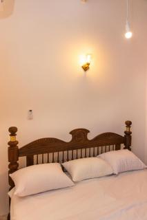 Treasure Crest Villa in Galle - Plunge Pool, 10 Min to Beach - 1