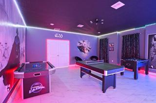 4213 - Lakeside Retreat - 1