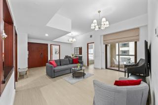 Prime Spacious 5Bedroom plus Maidroom on JBR Beach near Metro ,Walk to The Mall, Dining & Entertainment - By Sunkissed Holiday Homes - Dubai - 6