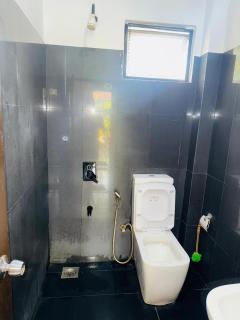 Hotel Winrose Tissamaharama - 9