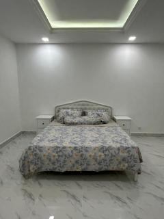 Charming 4-bedroom townhome in vibrant Phnom Penh! - 6