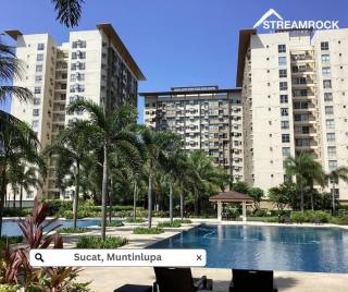 Staycation in Larsen - 0