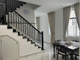 Charming 4-bedroom townhome in vibrant Phnom Penh! - 1