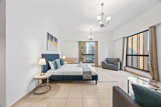 Spacious 5BR Apt with Maid's Room on JBR Beach Near Mall and Metro - By Sunkissed Holiday Homes - 5