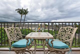 Kihei Akahi C616 · AKH C616 Cozy Condo Near Beach w Ocean View P - 4