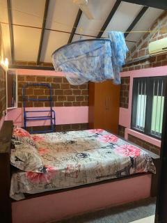 Red octopus villa - 5