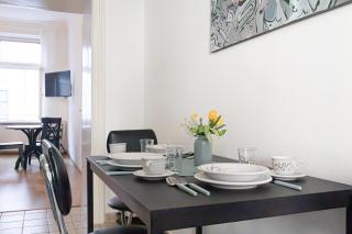 Modern & Elegant 2BR Apartment, Central Vienna - 5