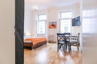 Modern & Elegant 2BR Apartment, Central Vienna - 3