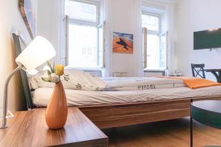 Modern & Elegant 2BR Apartment, Central Vienna - 2