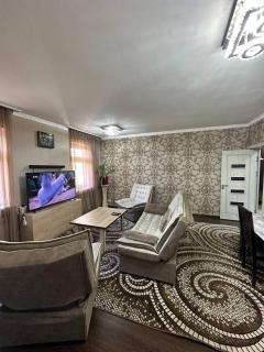 Afsona Apartment in City Center - 2