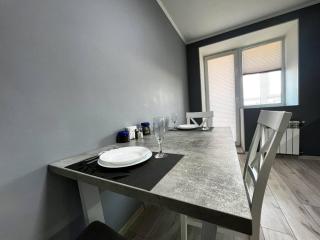 ApartPoltava 1-bedroom з великою кухнею та шикарною панорамою на АНТОНА ГРИЦАЯ,10 - 1