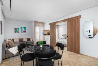 Modern & Calm Studio - 0