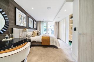 Soho Deluxe - 71 Broadwick St, Carnaby, London W1F 9QY - Egham - 2