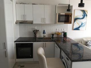 Lamar Residence 1F12 - 9