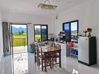 Vang Vieng Cozy Villa - 1