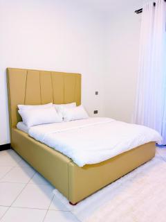 Modern Chic 1BR Bunga - 3