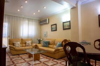 Piso de 3 habitaciones a las afueras de Sevilla - 0