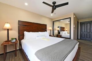 Nani Kai Hale 605 · NKH 605 Remodeled BeachFront w Pool AC Sandy - 5